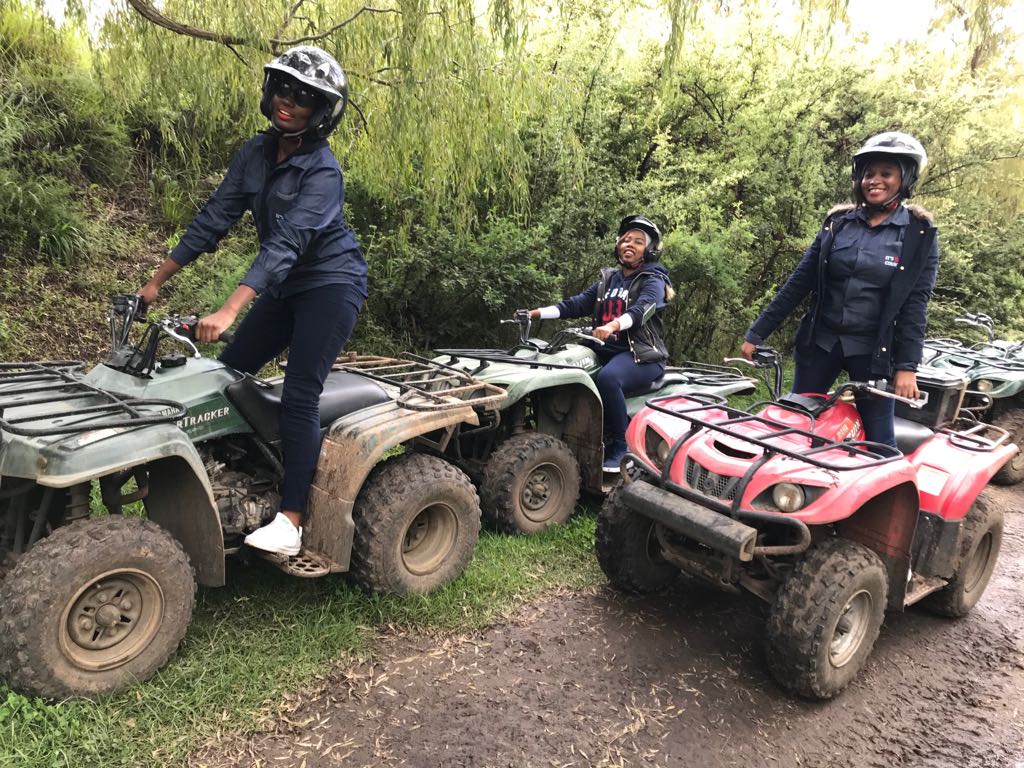 Tshego_Tebogo's tweet photo. Quadbiking was tooo awesome....
#shotleft #ItsMySouthAfrica #itsmycountry #FreshBreakfast #FSTourism https://t.co/9syEtjAdGj