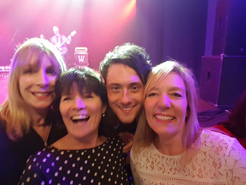 handbag_ruth's tweet photo. @RuleTheWorldAct @weypavilion  https://t.co/WhXoFyCtjg