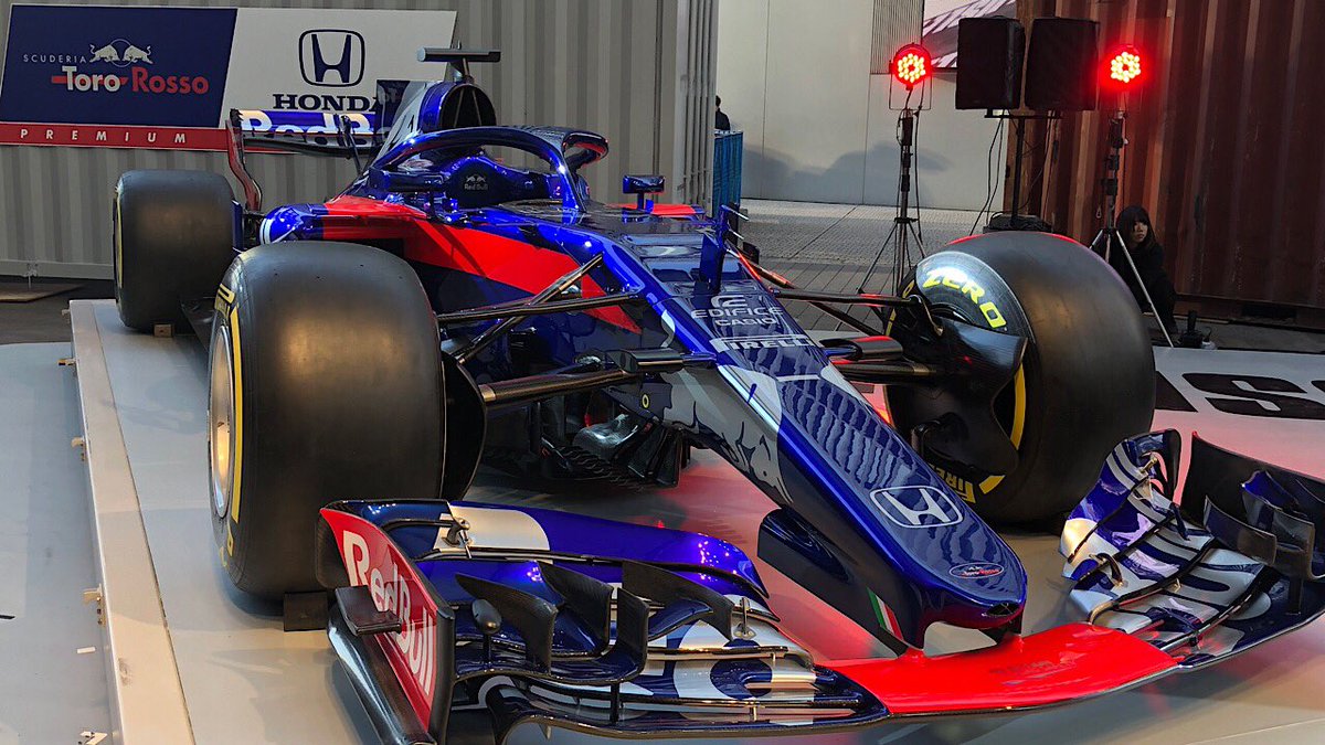 K Motor 夜分にごめんなさい 今日行ってきましたたよー トロロッソhonda F1マシン初公開 T Co Qdxasqipim を動画投稿しました Honda ホンダ Honda トロロッソ トロロッソhonda トロロッソhonda Str13 六本木ヒルズ 六本木