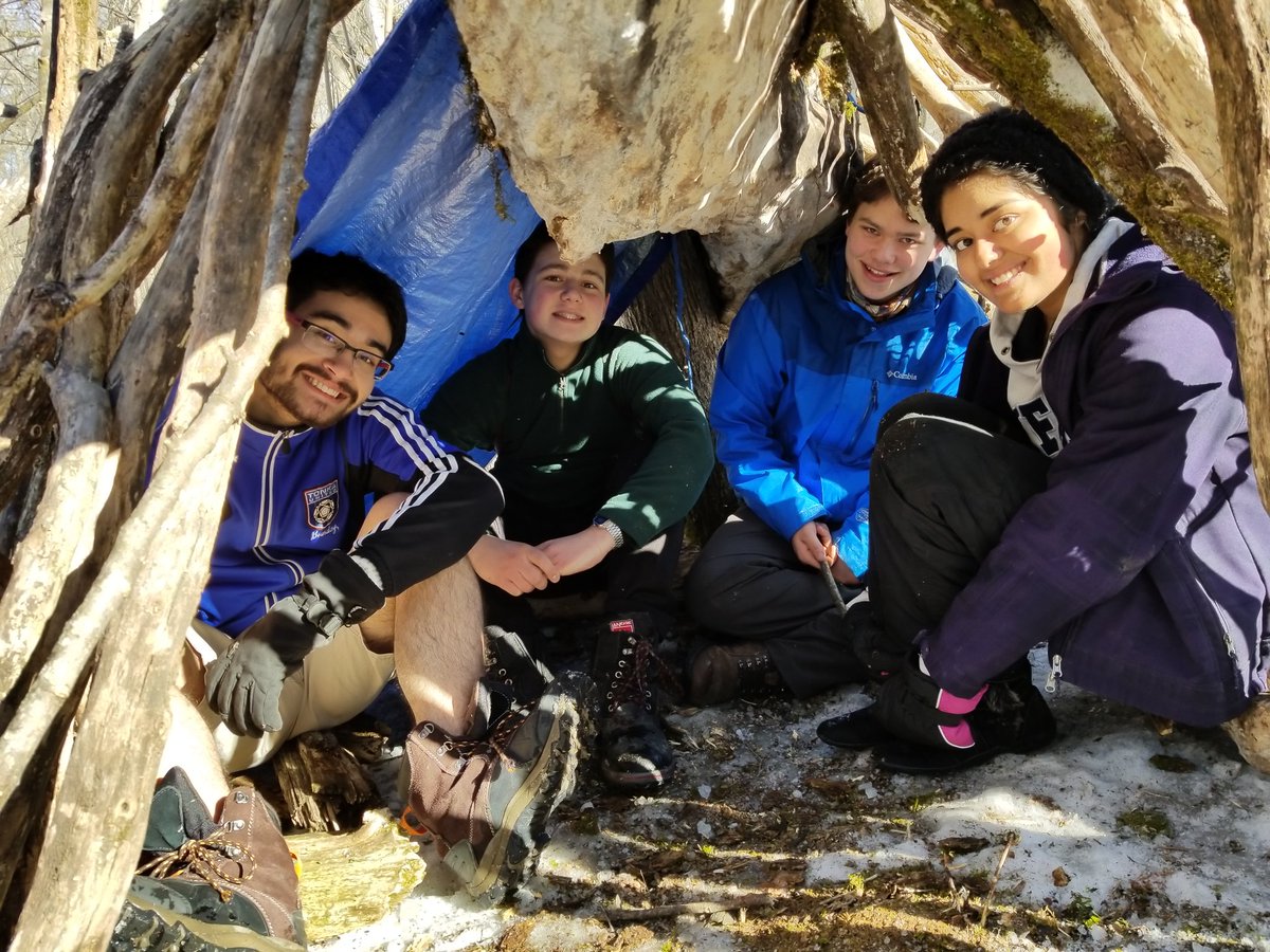 TonkaBioClub's tweet image. Eagle Bluff Weekend #wintersurvival #makefire