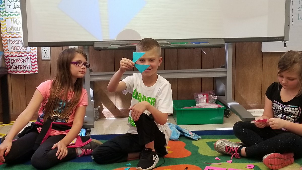 JenBu1022's tweet photo. Fun with tangrams #eurekamath #mathisfun https://t.co/ZIYxavhzEY