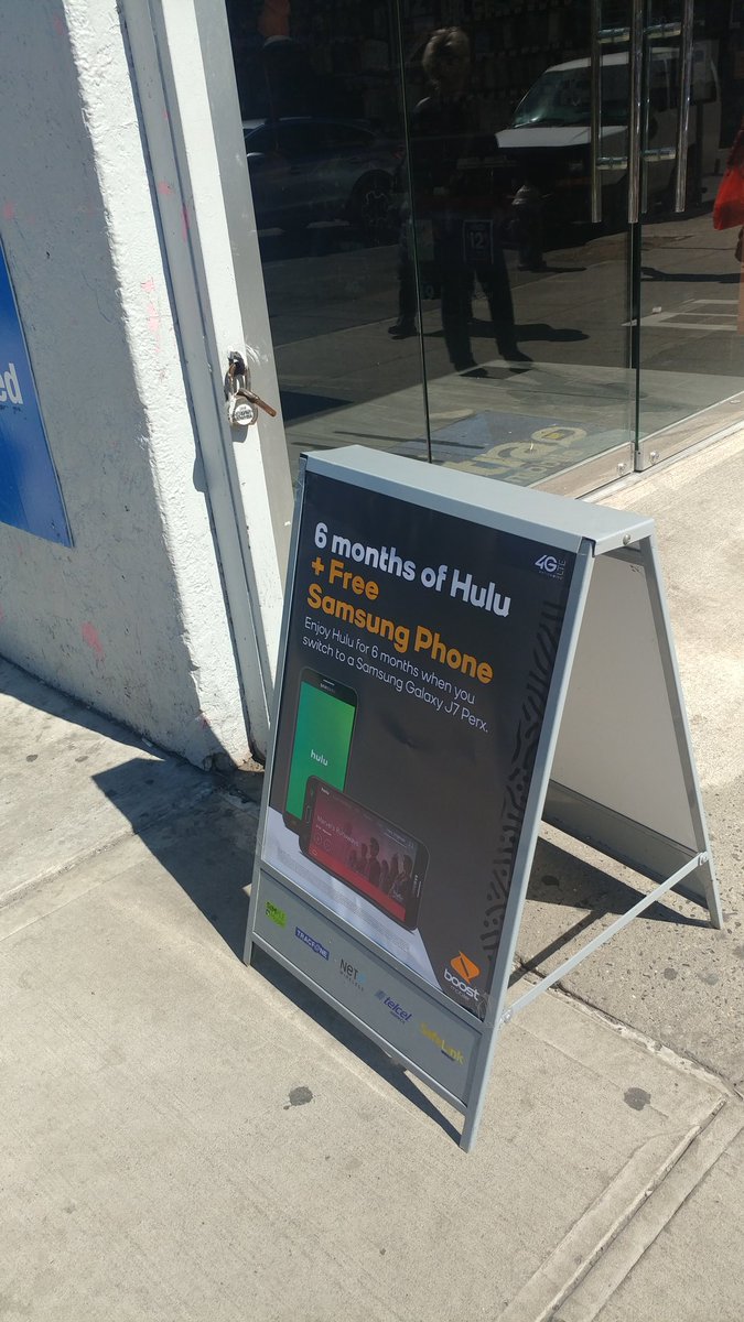 Boost_IAli's tweet photo. #Weekendwarriors #BKstrong #J7promo #FreeHulu!! Port from metro with #Unlimited #BDP #Taxseasonoffers #FreeJ7. @SPG_AY @TK_SPG https://t.co/YFmSsPAkTC