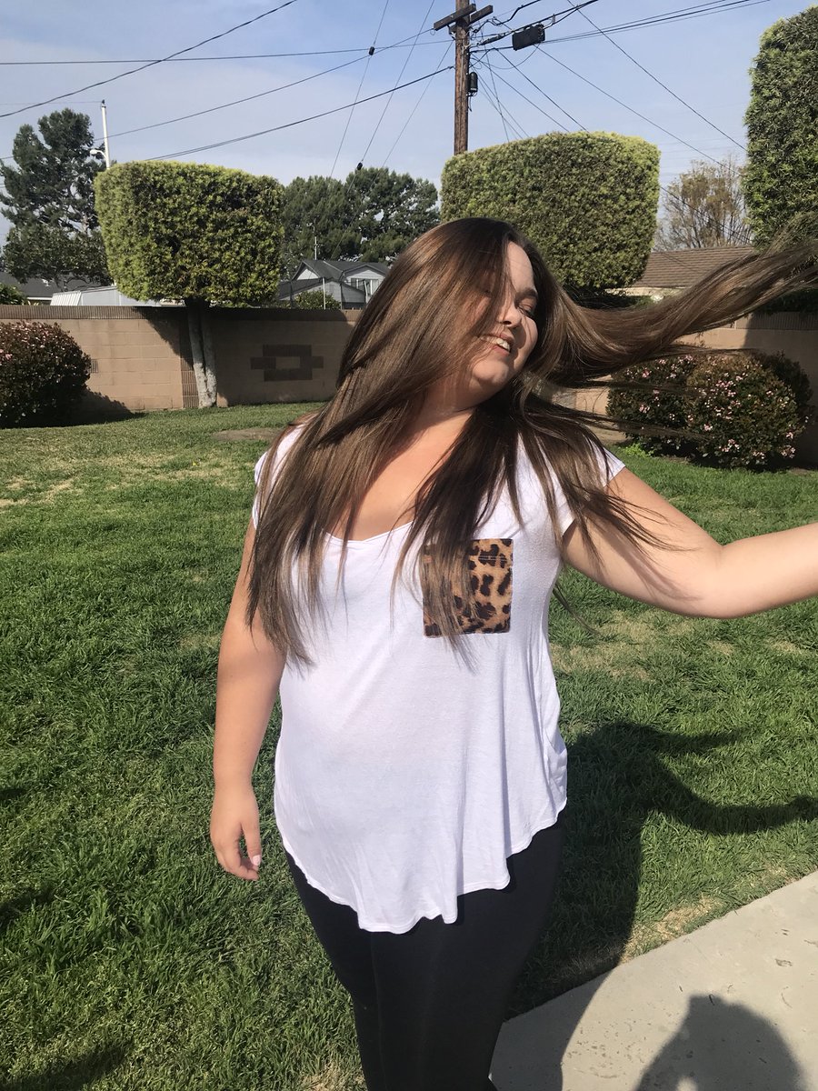 Lizzy Berry🍓 (@lizzysberries) | Twitter