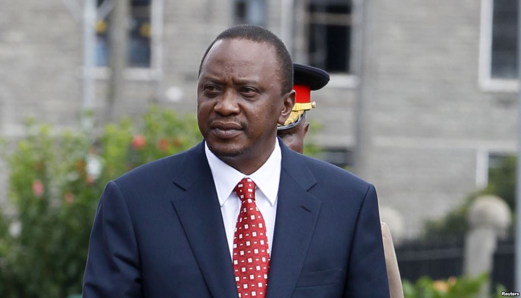 citizentvkenya's tweet photo. President Kenyatta says Kenya to import 100 doctors from Cuba to fill gaps in county hospitals in a bid to ensure success of the Health pillar of his Big Four agenda. https://t.co/9OSD0X7frb