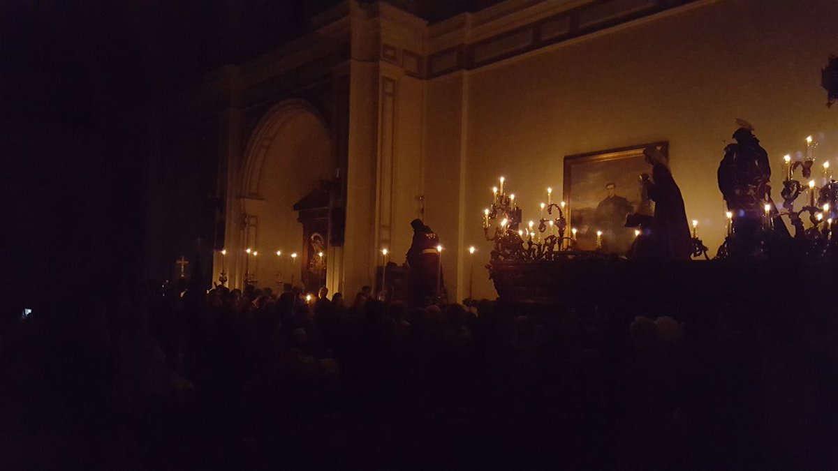 Galería gráfica del Viacrucis celebrado ayer.