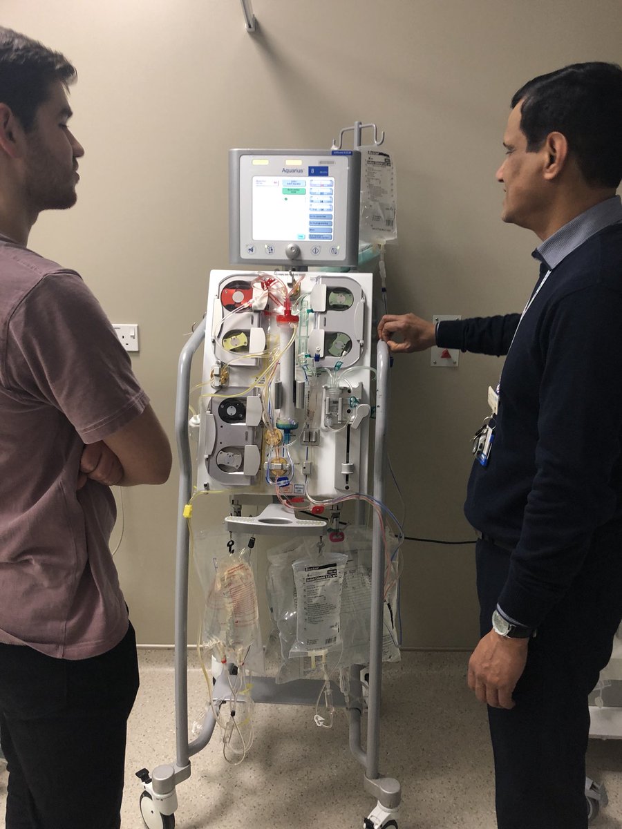LondonHCSTN's tweet photo. Today we have had A Level students in the department getting involved with #HealthcareScience, with great demonstrations from ITU staff, cardiology, neurophysiology, audiology, bioinformatics and biochemistry. Thanks to all of the #Trainees who got involved! #Outreach #HCSWeek18 https://t.co/ebFeUIODXt
