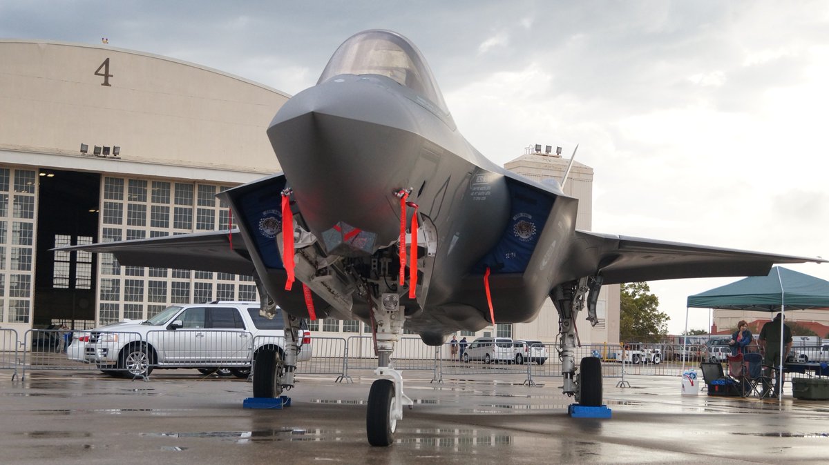 GALM7P's tweet photo. 更新 創作物のお供に
航空中央博物館（芬） https://t.co/T3DzAloBNi
パロラ https://t.co/vfoAwAe2Md
技術博物館(モスクワ) https://t.co/7NXqePcWlT
クビンカ https://t.co/u7ewvVBM5x
モスクワ中央軍事博物館 https://t.co/luQkv2dR9M
マクディールAFB 地上展示 https://t.co/D0lykoovrA
無断転載NG https://t.co/pEta5Rl4Bd
