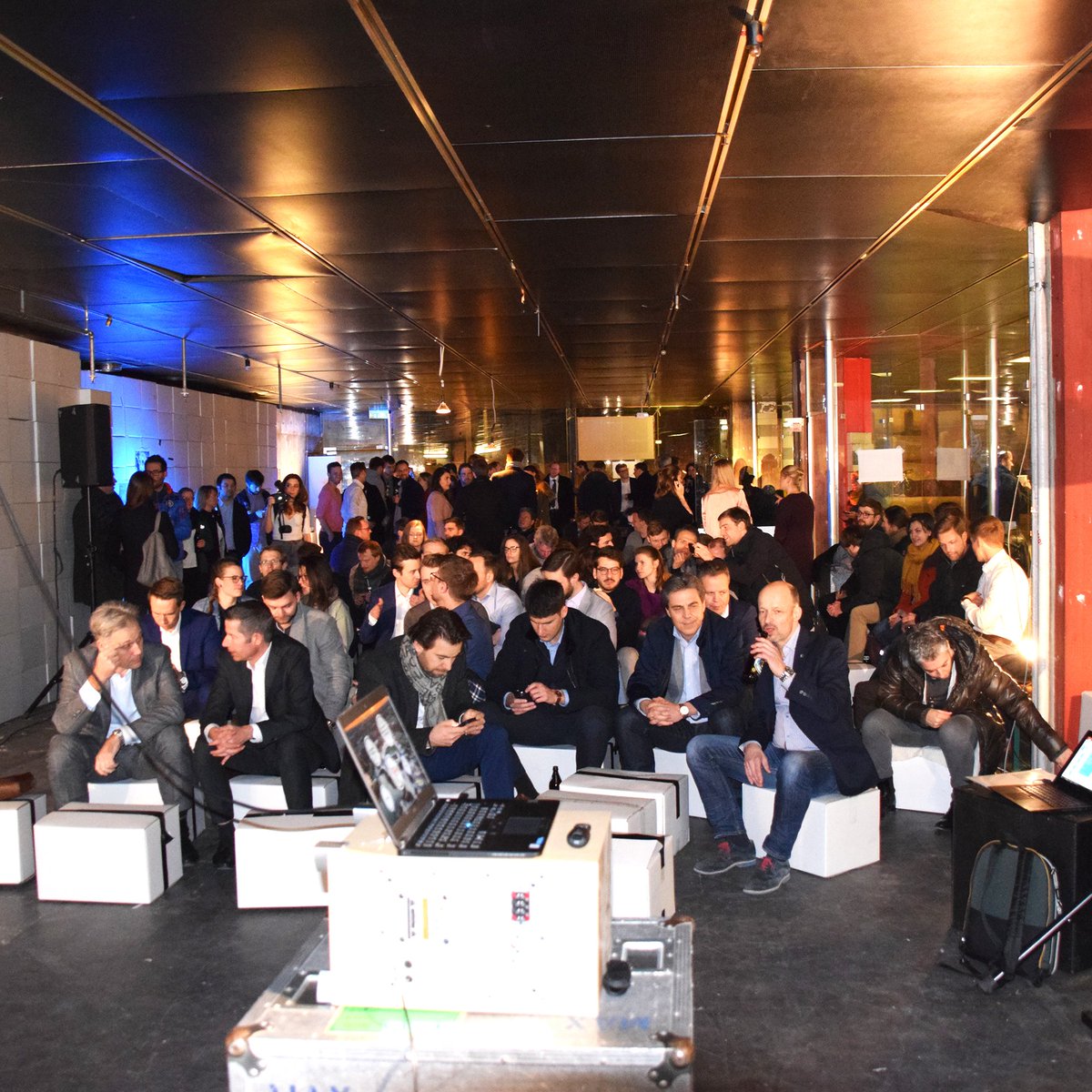 innovatorspace's tweet photo. Last week's highlight was our event on Wednesday. Great speakers presented their ideas on the future of the real estate and the construction industry. Lots of fun connecting and debating with all of you afterwards!
#innovatorspace #munich #realestate #Construction #FutureOf https://t.co/RzuQIr8msF