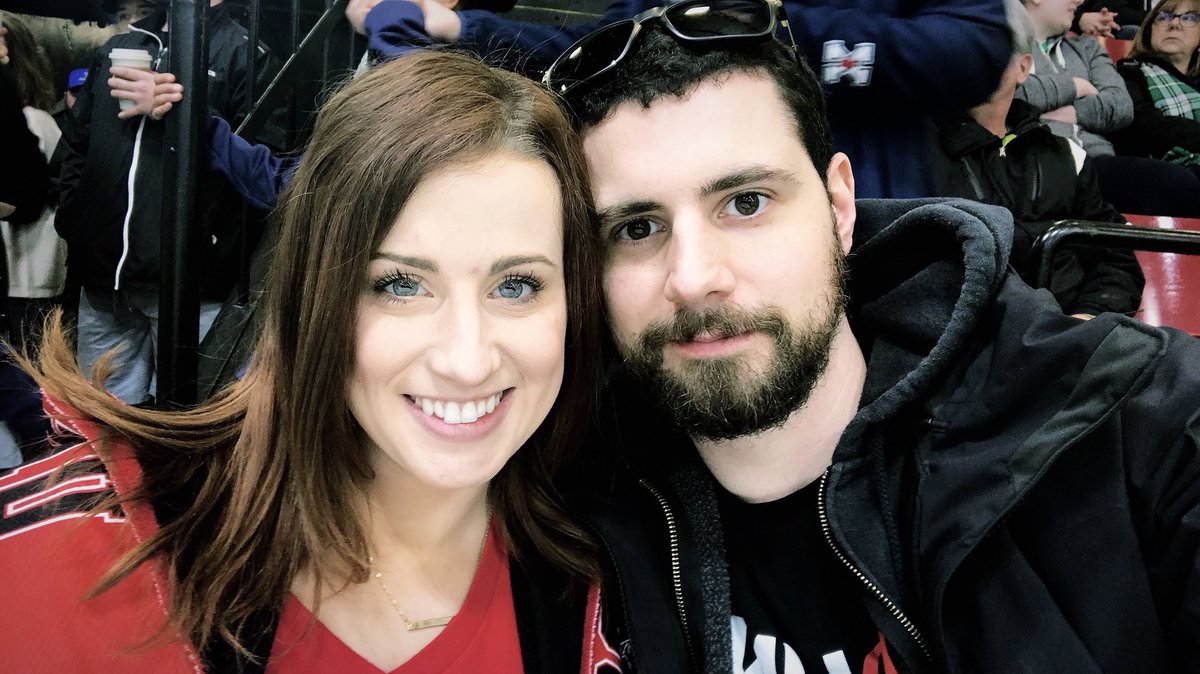 #IamVRed @UNBHockey - Heading into the third period! 🏑🥅 <a href="/UNBFredericton/">UNB Fredericton</a> <a href="/coupeUcup/">Coupe U Cup</a>