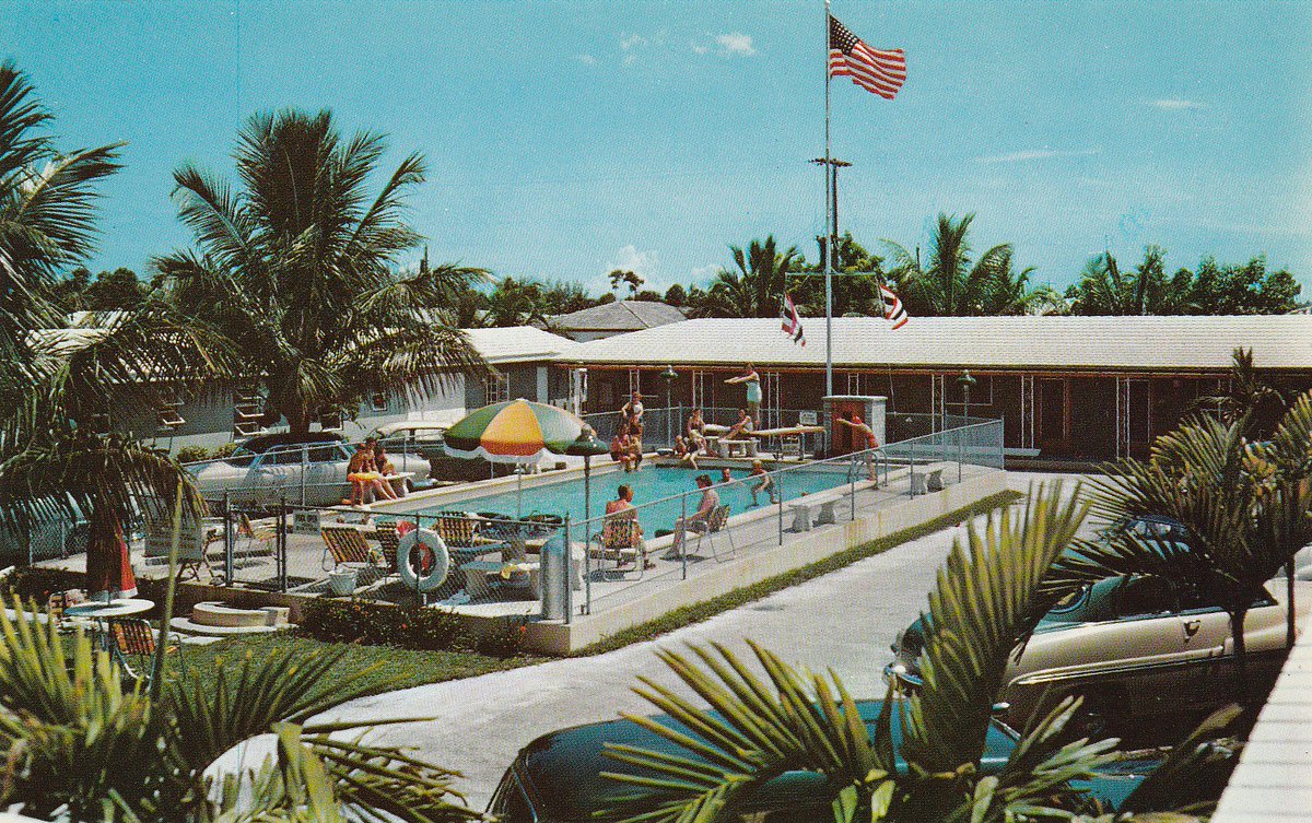 Vintage Postcard Danker's Motel Court Miami Florida Unused Roadside Americana | eBay ow.ly/jwGS30iZFFH #vintage #Florida #postcard #ephemera