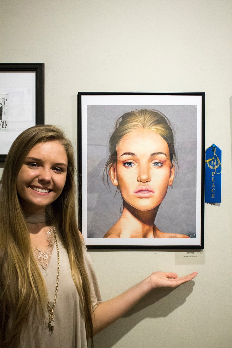 The_StudioFBHS's tweet photo. Congrats to all the students who showed their work at the Youth Arts Month exhibition! 1st place for 9th grade, 2nd, 1st and Best In Show for 12th grade!!! 🙌👏🙌👏🙌👍👍👍 https://t.co/xAne33ABwX