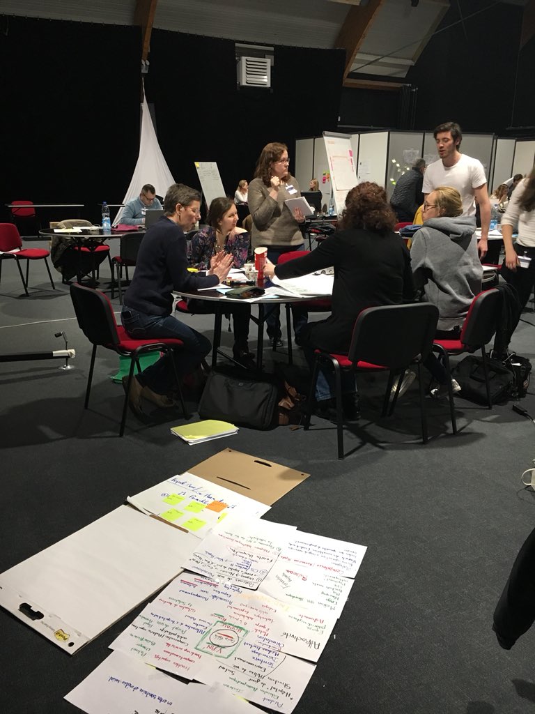 mlinegasHDF's tweet photo. #HackHopale #INSpir @FondationHopale @hautsdefrance usagers et professionnels de la santé, de l’autonomie co-construisent des projets numériques https://t.co/ZJys46j5GQ