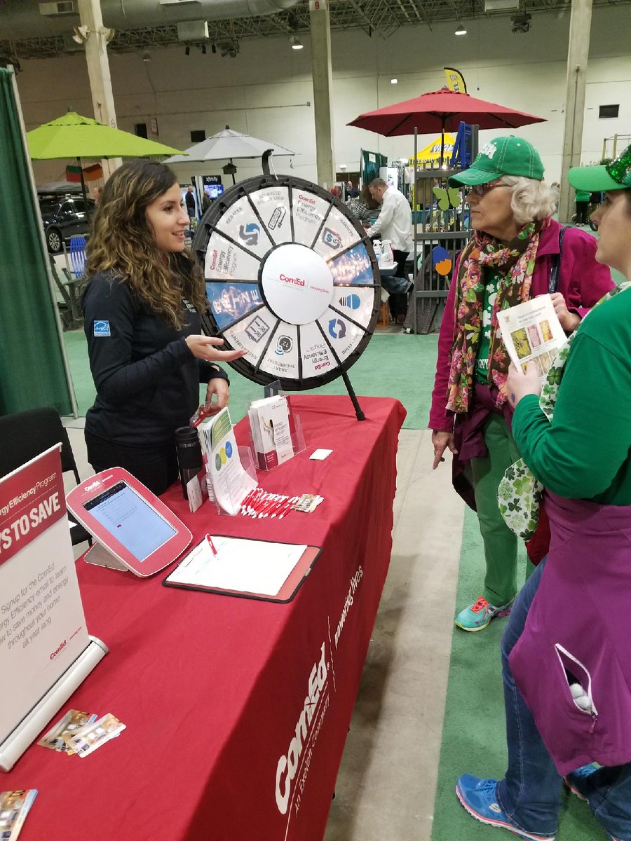 TweetFTStreet's tweet image. Go Green🍀🍀🍀 to save GREEN!!!💵💵💵🌍🌍🌍. Visit @ComEd @ChicagoFlower &amp;amp; Home Garden Show @NavyPier to learn how!  #WheelSeeYouSoon #TweetFromTheStreet #chicagoflower