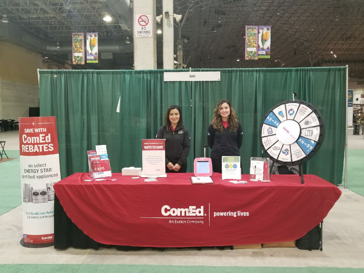 TweetFTStreet's tweet image. Go Green🍀🍀🍀 to save GREEN!!!💵💵💵🌍🌍🌍. Visit @ComEd @ChicagoFlower &amp;amp; Home Garden Show @NavyPier to learn how!  #WheelSeeYouSoon #TweetFromTheStreet #chicagoflower