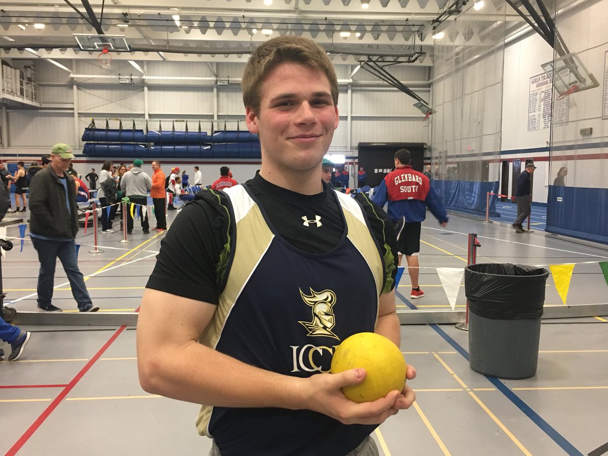 iccptrack_field's tweet image. Senior Dan McCann joins the 40 foot club in shot put at 40’.25” taking 5th at MSC indoor championship @ICCPKnights #multiplesports