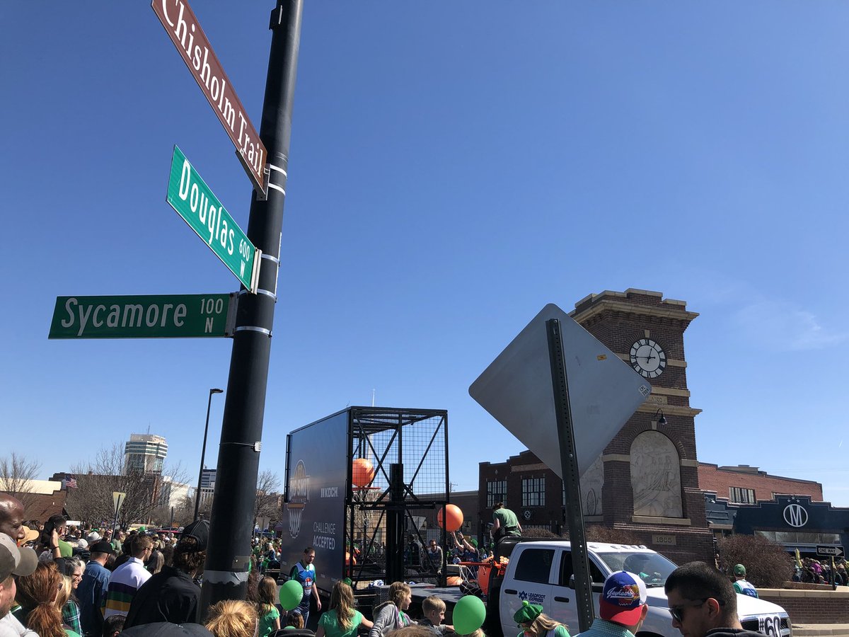 jencoleICT's tweet image. #MarchMadness + #StPaddys! @SPatricksParade @HistoricDelano #loveict