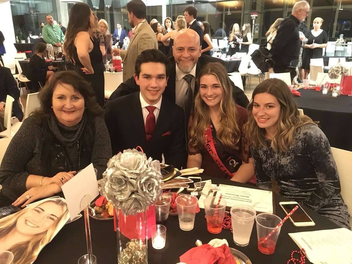 DukeSaysSold's tweet photo. Congratulations to Team Brian’s Merri Men #SOY4LLS who raised over $52K to #FightBloodCancer #LLSSC https://t.co/bDdE1Y33fb