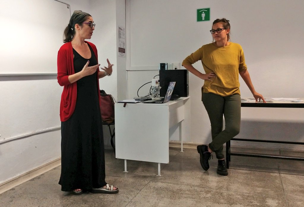 Wikimedia_mx's tweet photo. .@maruska y @luli_ferrante de @wikimedia_ar hablan sobre cómo ha funcionado el proyecto #Wikilesa en Argentina, de donde nació el actual @WikiDDHH https://t.co/4PYM0TiUUW