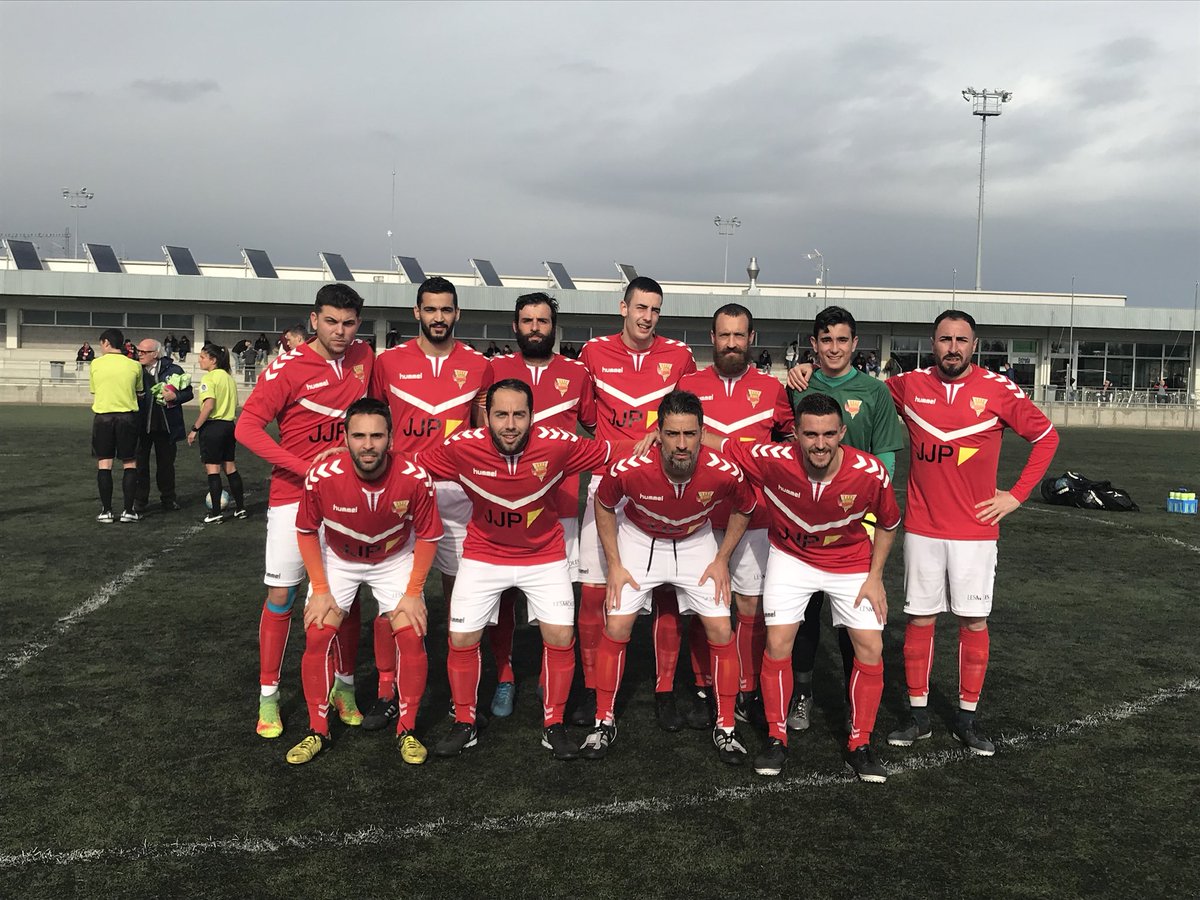 Final a Cambrils. Ens hem avançat 0-1 amb gol d’Albert Arnau, però en 2 errades ens han remuntat el partit al 76 i al 79. Felicitem l’equip pel gran partit al camp del líder. Seguim endavant !