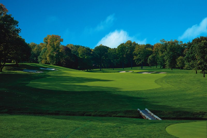 MemorialGolf's tweet photo. Green is our favorite color here at #theMemorial! Happy #StPatricksDay. https://t.co/sCReQrUXcu