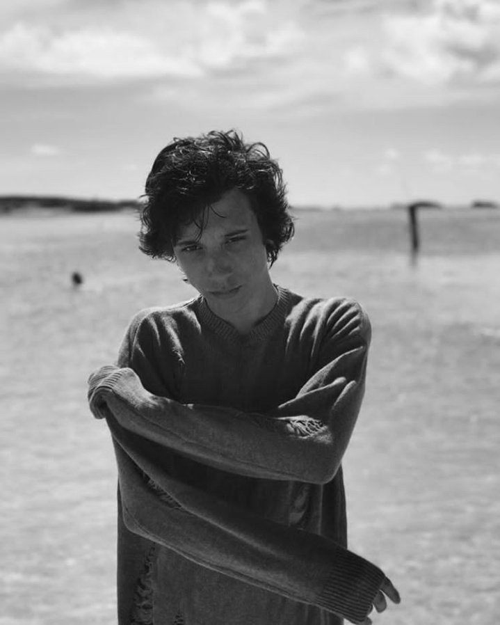 spadafora_Arg's tweet image. Cuando te estás arreglando para salir con tus amigos y te avisan que se cancela 
@LucasSpadafora