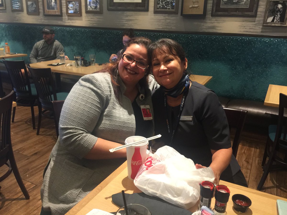 Mirtalis1's tweet photo. Sharing lunch on our last day working together! Karin we will miss working with you! Happy you finally stop commuting! #beingunited @united @weareunited https://t.co/r2jUhHSL1p