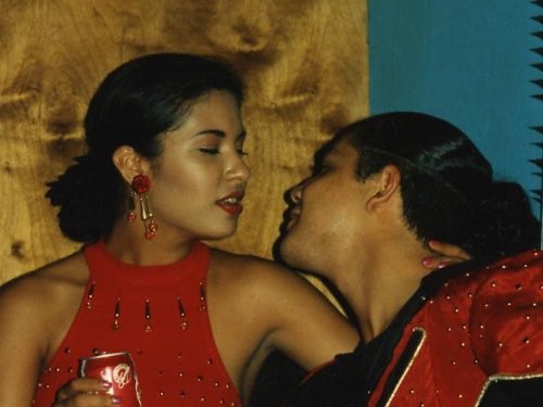 RT @LinaBlanco: Selena Quintanilla and Chris Perez | 1992–present because death will not tear u apart, sweet bbs. https://t.co/Z9YvXIoBWX