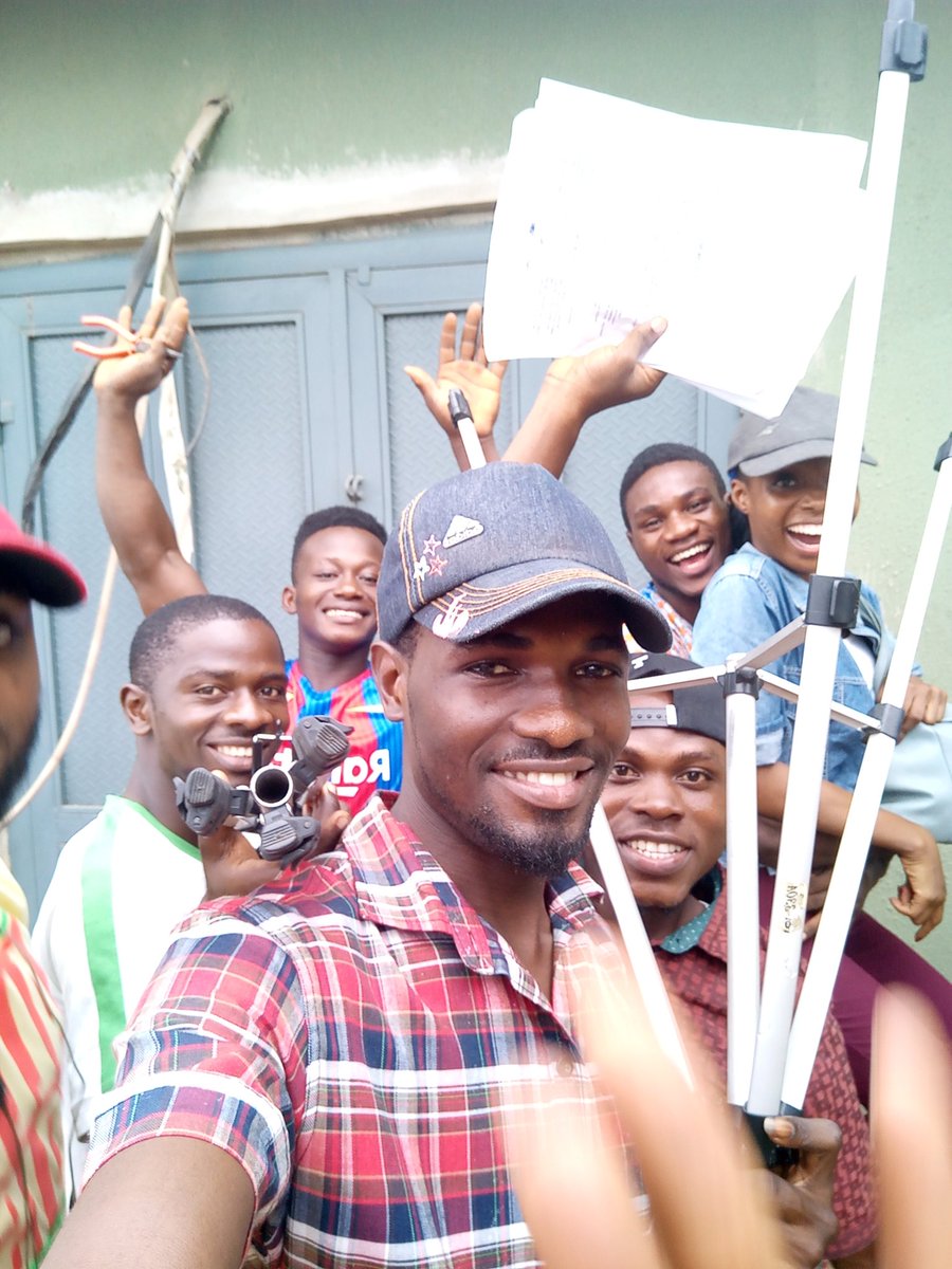 seanmaxi100's tweet photo. Behind d scene of a new skit.... #Betamedic https://t.co/bTkVkW48Lp