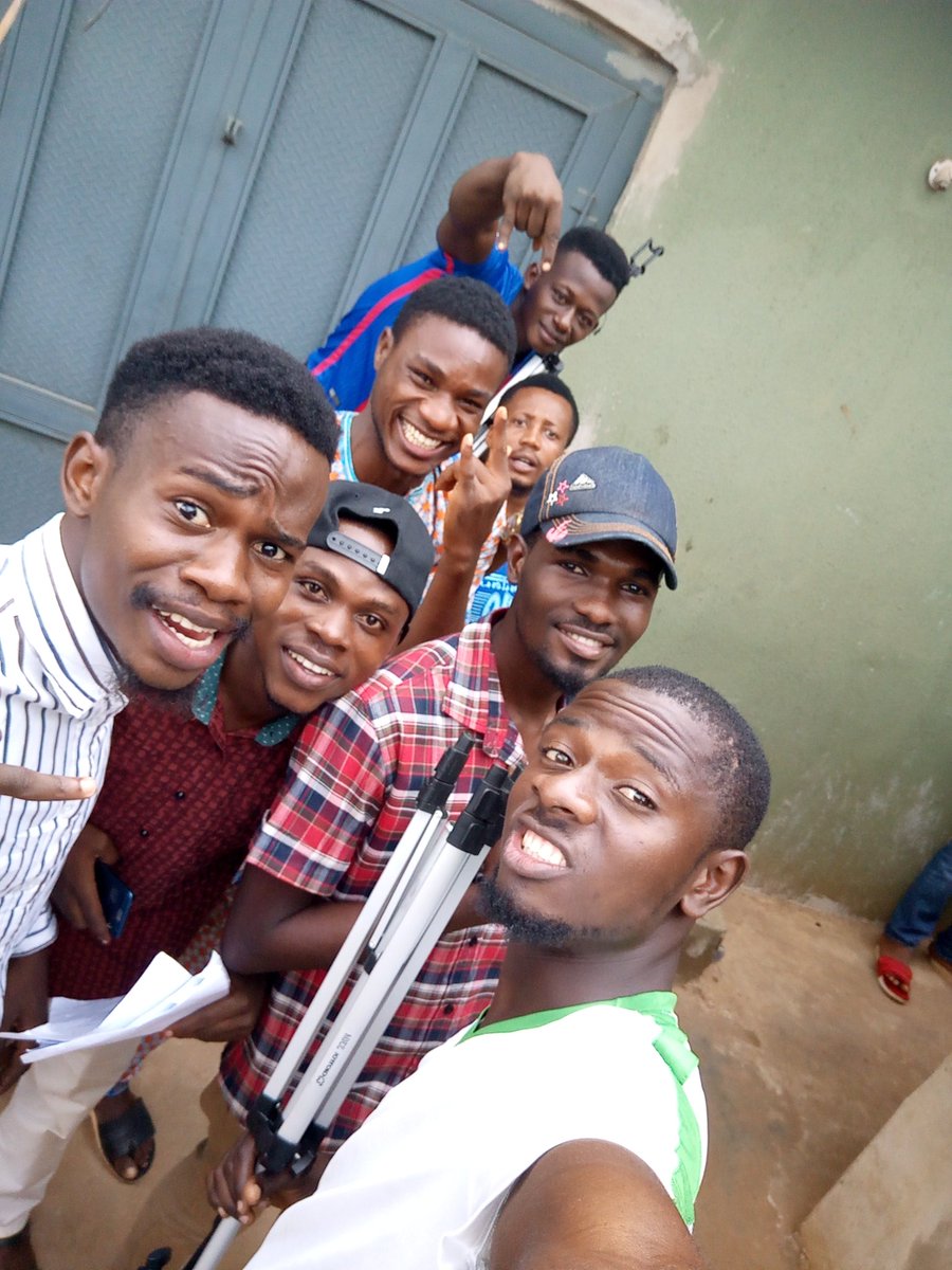 seanmaxi100's tweet photo. Behind d scene of a new skit.... #Betamedic https://t.co/bTkVkW48Lp