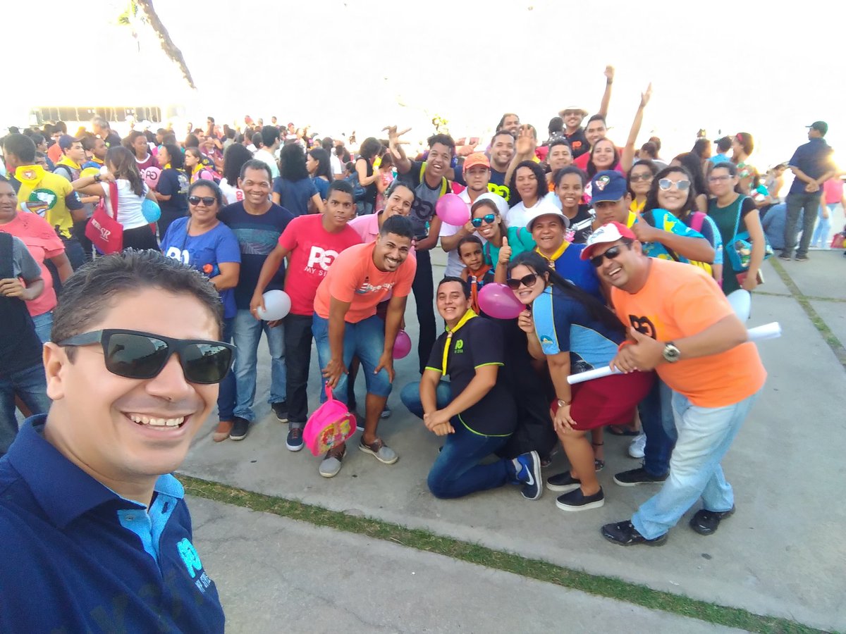 Welling10691359's tweet photo. Mega mobilização de Jovens de Cruz de Rebouças APe no dia mundial do jovem adventista. #boaviagemédeJESUS. @pastorotimar @pr_rafaelsantos @diegorsbarros @prmoisesmsilva https://t.co/YqZ7jWPFih