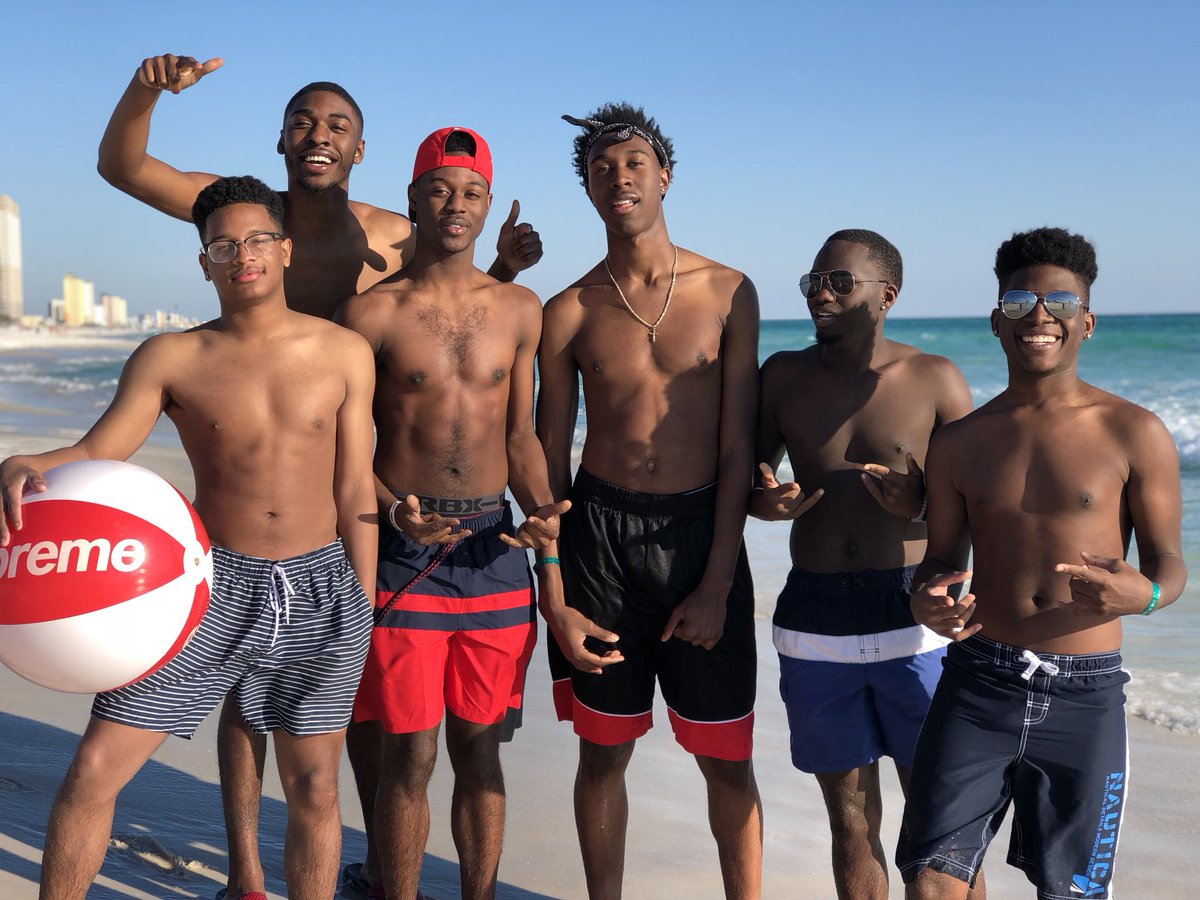 Choose Your Fighter 🤘🏾🌊