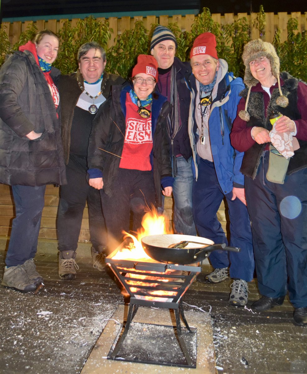 YMCAEastSurrey's tweet photo. Two weeks ago, we held our #YMCASleepEasy event and 42 people slept rough in #Merstham, raising over £13,000. What a great way to highlight local homelessness! #WorldSleepDay2018 @ymca_challenge @ian_burks https://t.co/oNvvuuzou2
