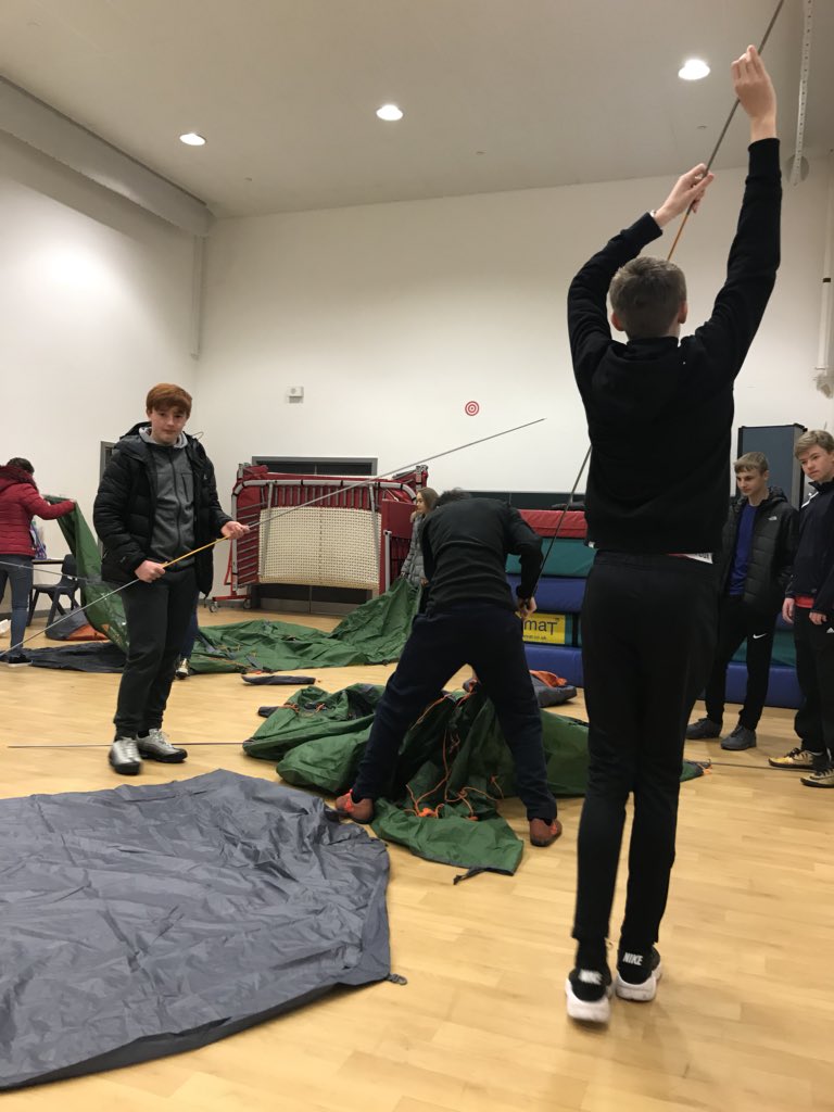 Well done to our 102 @DLS_StHelens <a href="/DofENorth/">DofE North</a> Bronze students for being amazing at their <a href="/DofE/">The Duke of Edinburgh’s Award</a> expedition training session - learning how to correctly put up (&amp; pack away!) their tents, 1st aid skills, making use of their eDofE accounts, as well looking at good menu options