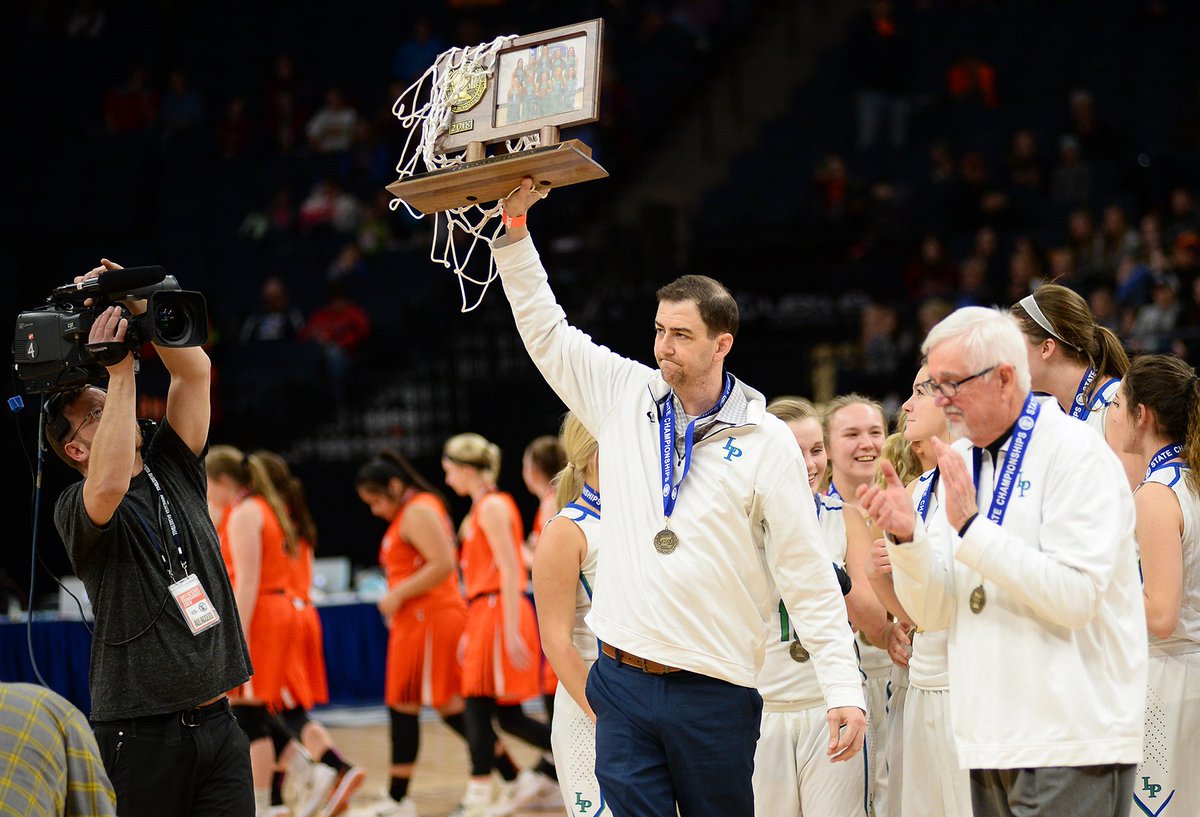 BreakdownUSA's tweet photo. Congrats to Lyle-Pacelli on winning the Class 1A #mshsl state girls' basketball championship, 57-33 over Sleepy Eye. Kristi Fett with 30 pts. @bwalter0203 @PacelliCatholic @RockyHulneADH https://t.co/sNuy69knsx