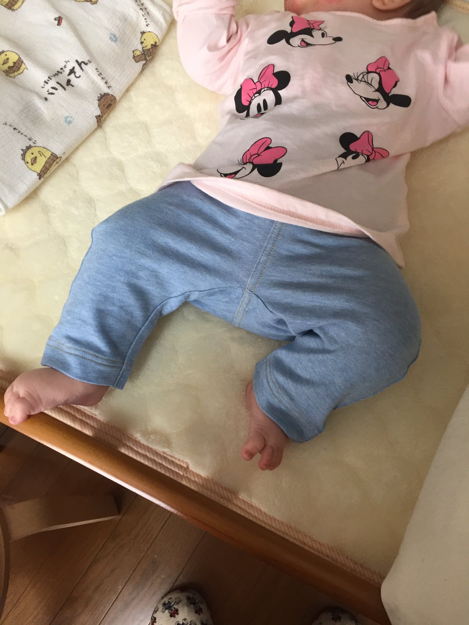 保育園でセパレート服が必要な子にオススメかも Baby レギンス Twitter