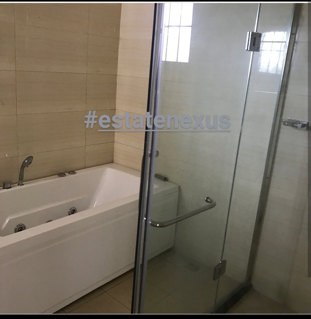 estatenexusng's tweet photo. New Property of the Week: NGN120Million

New Four(4) bedroom #TERRACEHOUSE in OSBORNE FORESHORE PHASE TWO, ikoyi, Lagos #Nigeria
 Call/ Whats App : +234 8074670547 

#Residential #Marketing #business #Salesforce #CEEC #UCLdraw #Djsose #LagosLandUseCharge #Lagos #Townhouse https://t.co/PtunSngTjT