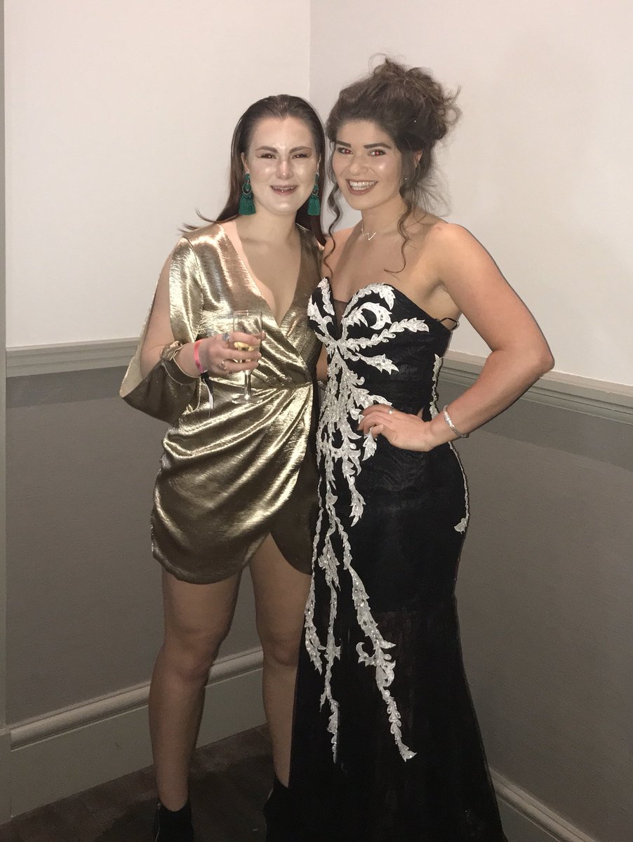 Steff_Milne's tweet photo. Slaying with @mufasabarrett at #RHSocs 💕 https://t.co/8lfzi1Wi2J