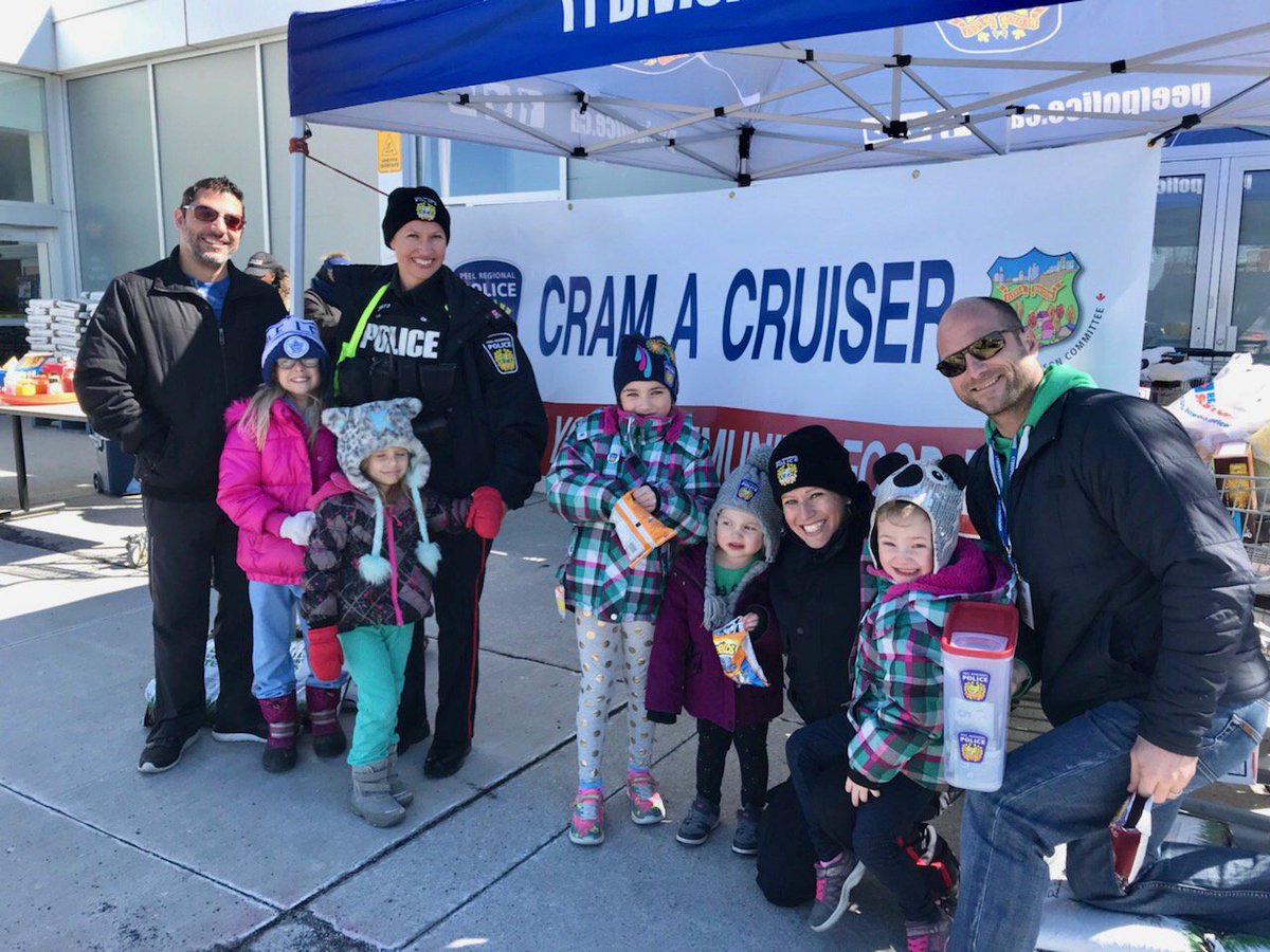 Thank you from us, to the community. So many generous donations at the Cram-A-Cruiser earlier today in #Mississauga. https://t.co/jC7c4Ewsa5