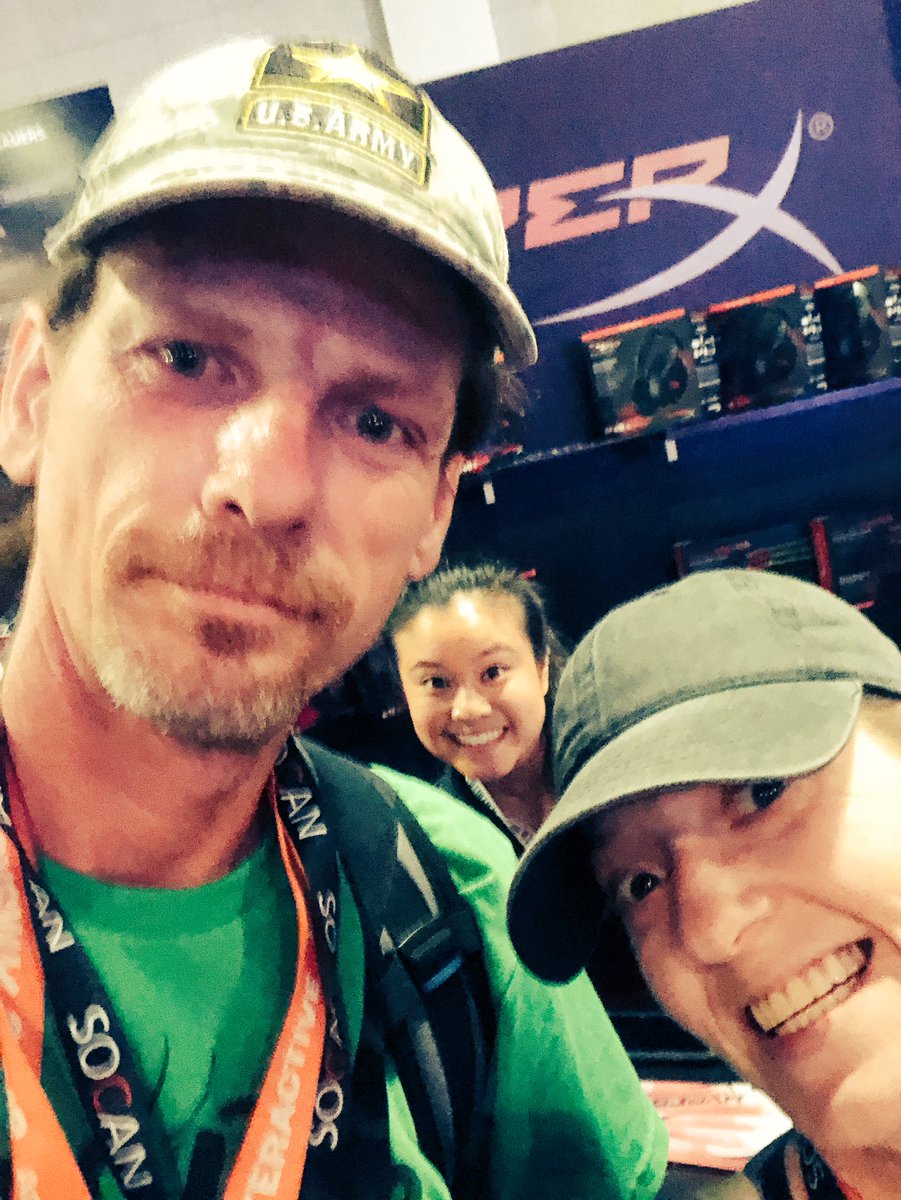 StevenDenham3's tweet image. }hyperxfamily