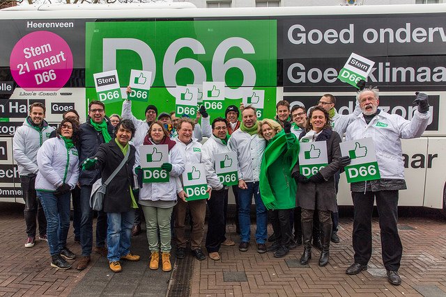 D66PN's tweet photo. Vandaag weer op veel plekken in Pijnacker-Nootdorp geweest. Te beginnen vanochtend in Pijnacker met de D66 campagnebus met ondermeer Tweede Kamerlid @svanweyenberg en de fractie van @d66zh #stemD66 #GR2018 https://t.co/mEJjaYiSuS