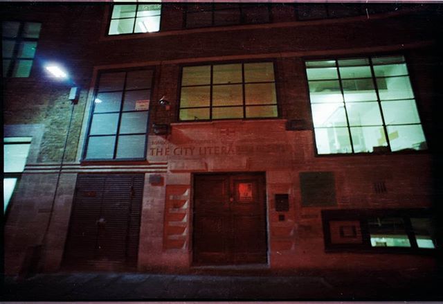 heyhussain's tweet image. The city literary institute by night.

#nightlondon #night #london #film #analog #currentmood #analogphotography #nikonphotography  #filmphotography #35mm #photography #shootfilm #shootfilmstaybroke #filmisnotdead #analogfeatures  #heyfsc #analogchannel … bit.ly/2plBdcy