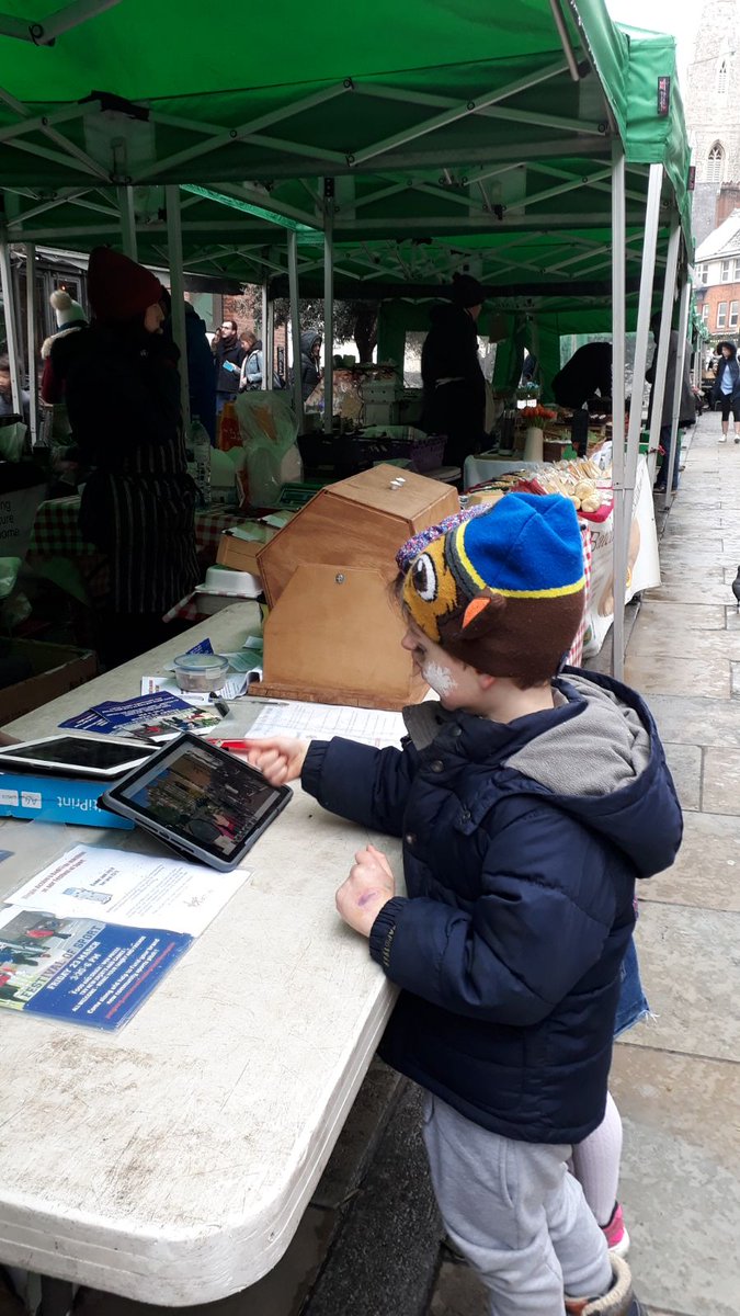 HeathbrookPri's tweet photo. At @vennstmarket today, we spoke to local businesses, ex Heathbrook pupils, sports teams, and dozens of the local community about our Festival of Sport.

Join us on Friday 23rd March to help build your community sports pitch.

https://t.co/OdrZzfihOq

@thisisclapham https://t.co/9iOQtqzXes