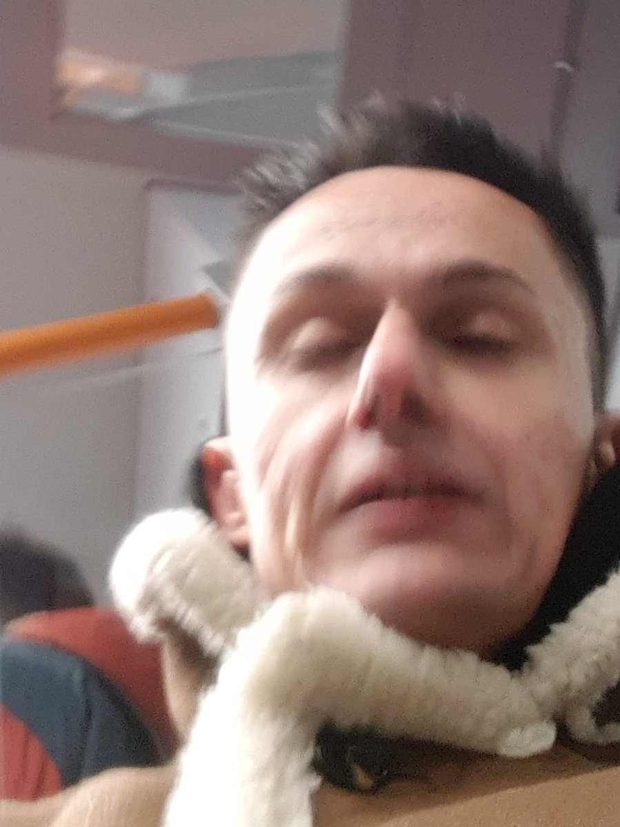 racingblogger's tweet photo. Cheltenham Day 1 - Saturday Night!!
#Pray4Blogger π»π https://t.co/N89OraaBNk