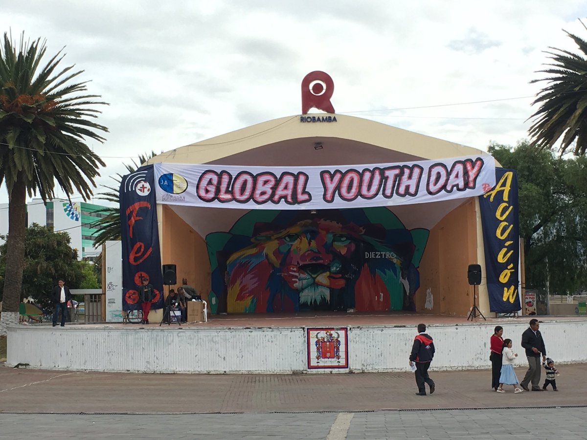 #GlobalYouthDay #GYD18 desde la Sultana de Los Andes 600 personas siendo parte de la feria de Salud organizada por la juventud