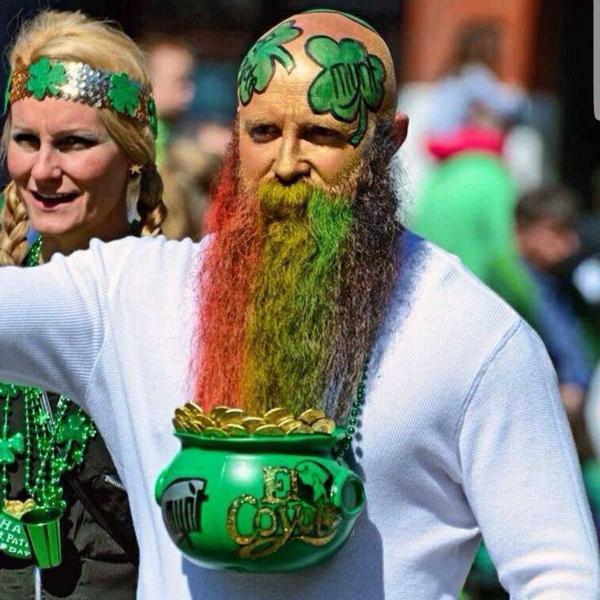 rockinbeardco's tweet photo. Your Rockin beard should stand out. 🤘
HAPPY ST. PATRICK'S DAY 🍀

#stpatricksday #happystpatricksday #beard #rockinbeard #bearded #beards #beardstyle #beardlife #beardgang #beardman #beardsofinstagram #beardlove #beardlover #beardie #beardoil #beardo #bearded https://t.co/0nxmOnabXe