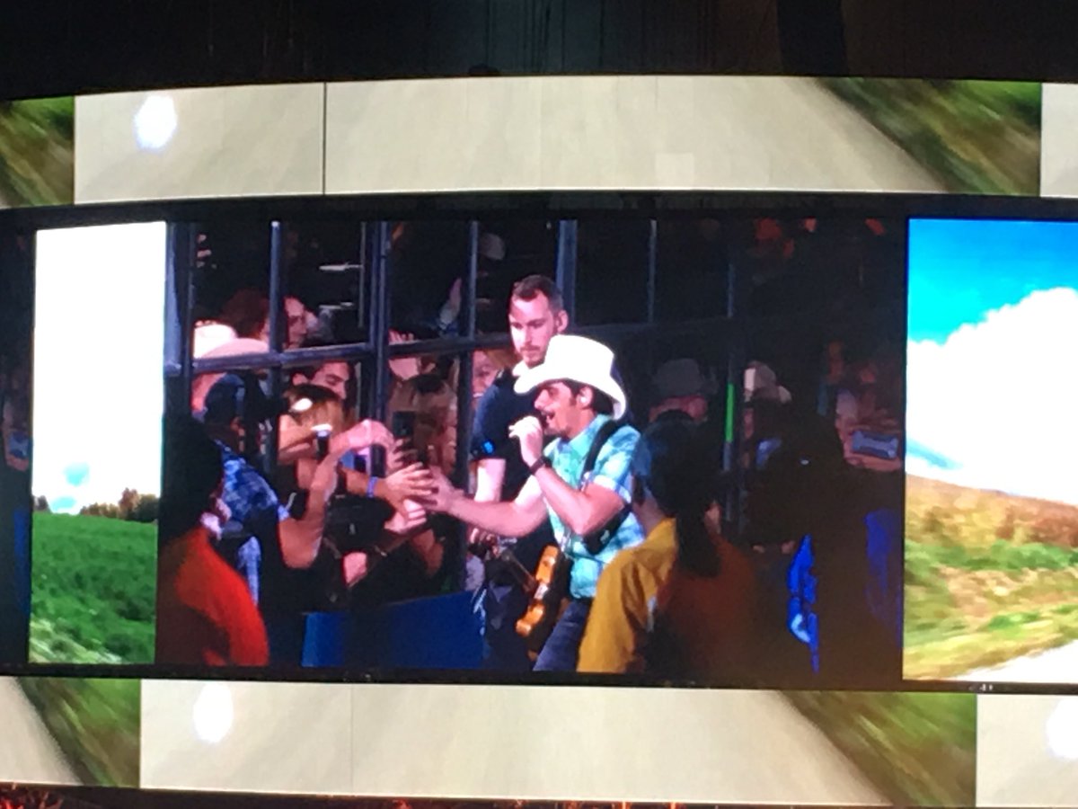 XPFamilySupport's tweet photo. #ThisisXP Fun times XP friends @bradpaisley #XPFSG #HoustonRodeo https://t.co/H7qmtJKYOI