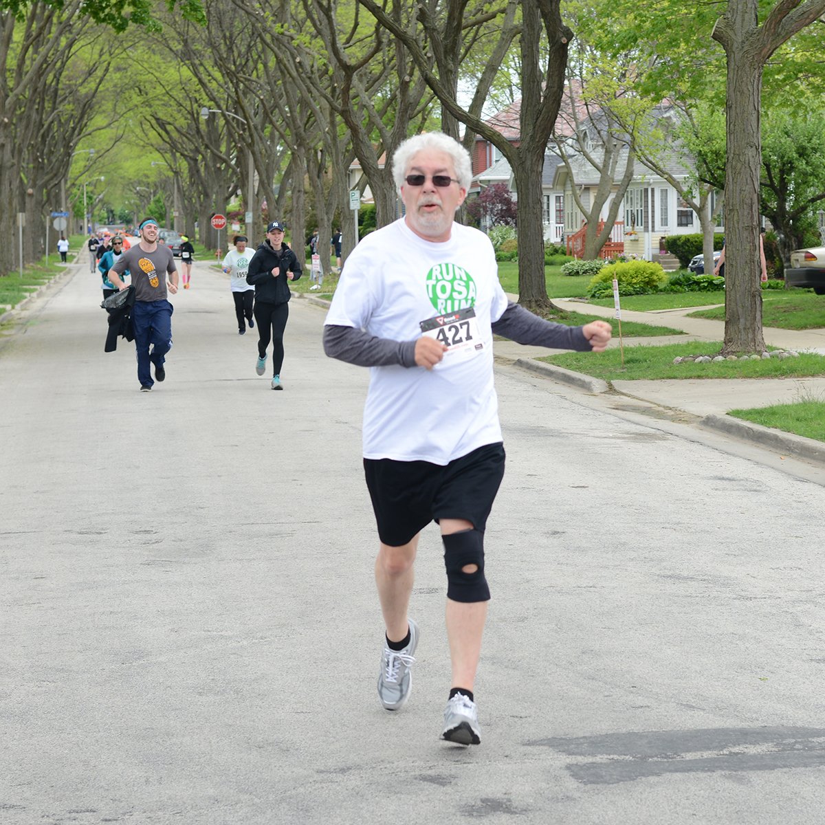 Run Tosa Run tweet media