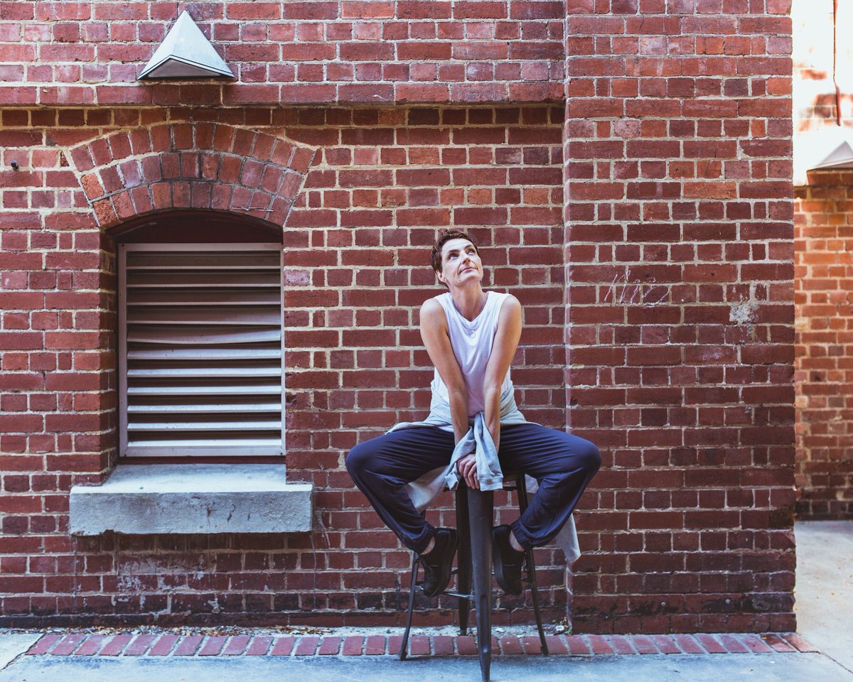 We were so thrilled to get to chat with #contemporarydance icon Anouk Van Dijk, Artistic Director of <a href="/ChunkyMove/">Chunky Move</a> &amp; creator of #Countertechnique. ✨ Read it on the blog: energetiksblog.com.au/blog/2018/3/15… #dance #danceforlife