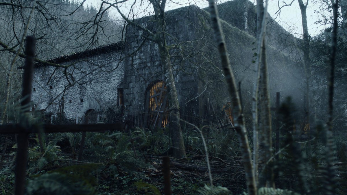 Crítica en <a href="/scifiworldmag/">Scifiworld</a> 
➡ goo.gl/AGDKXu

"Notable muestra de folk-horror (...) Nos ayuda a aprender que las historias populares nunca deben ser olvidadas."

<a href="/alexdelaIglesia/">De la Iglesia</a> presenta <a href="/ErrementariFilm/">Errementari</a>, de <a href="/PaulUrkijo/">Paul Urkijo Alijo</a> 

¡YA EN CINES!
errementari.com