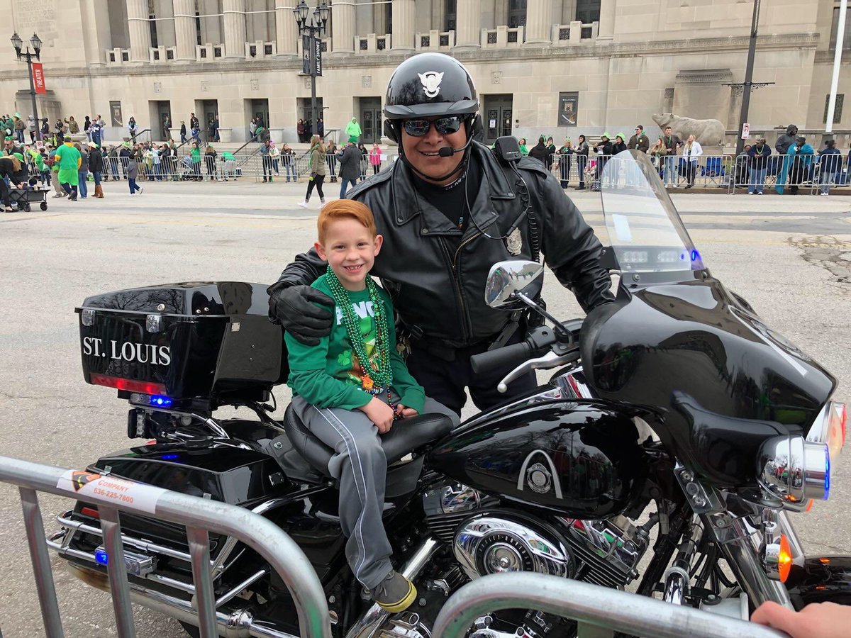 ChiefJohnHayden's tweet photo. Photos from our participation in today’s St. Patrick’s Day Parade. https://t.co/HlEeU1Syxz